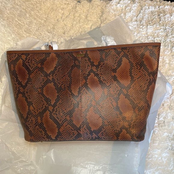 💥NWT💥 Sam Edelman Nora Snakeskin Print Tote Bag - Picture 8 of 8